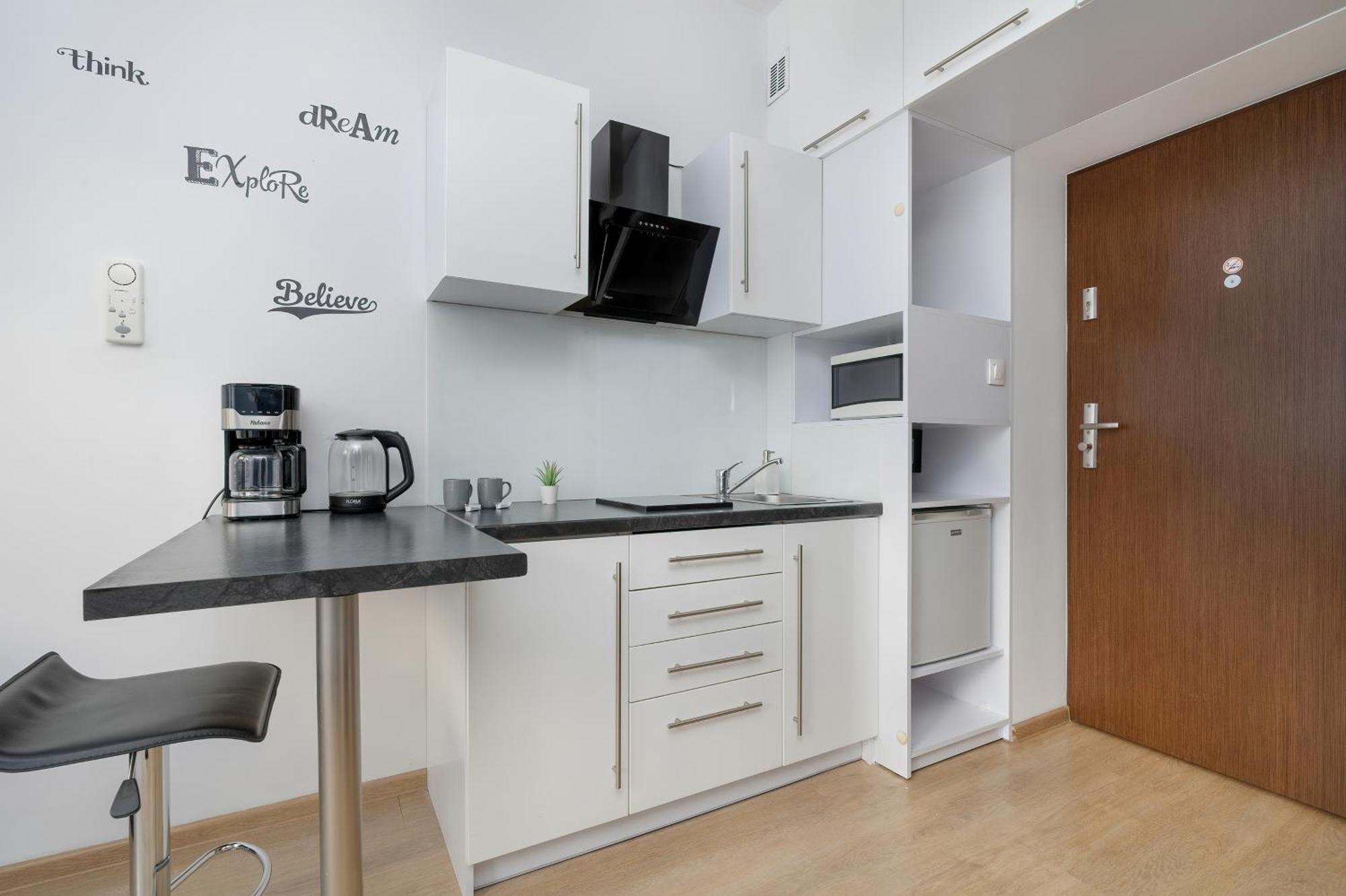 Lea Apartments Krakow Krowodrza By Noclegi Renters Eksteriør bilde